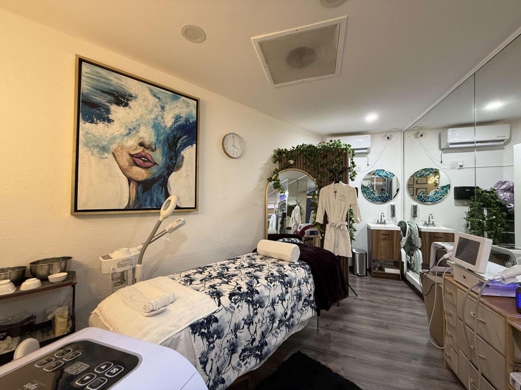 Grand Cantalagua Hotel Morelia, BW Signature Collection Εξωτερικό φωτογραφία A medical spa in the United States
