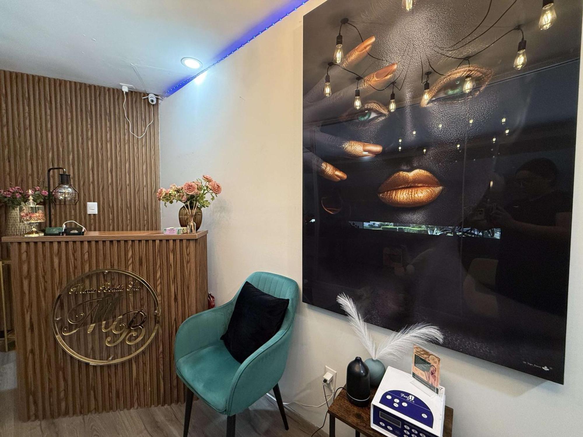 Grand Cantalagua Hotel Morelia, BW Signature Collection Εξωτερικό φωτογραφία The interior of a medical spa in the UK