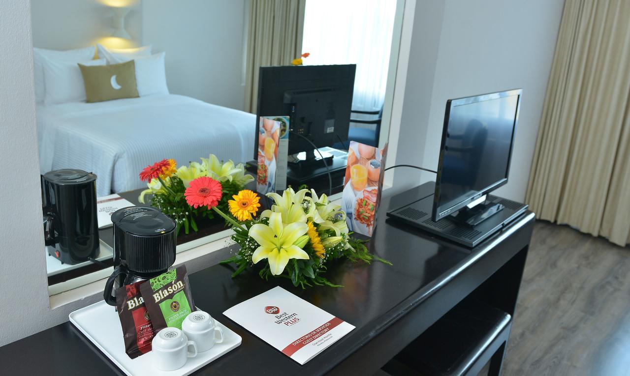 Grand Cantalagua Hotel Morelia, BW Signature Collection Εξωτερικό φωτογραφία A room at the hotel
